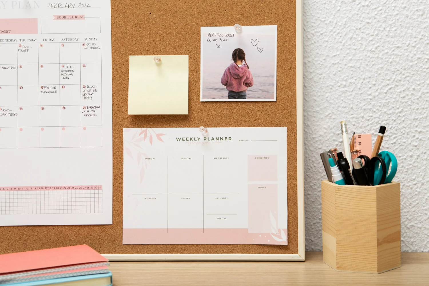 Daily Planning System Using Notebook and Wall Calendar