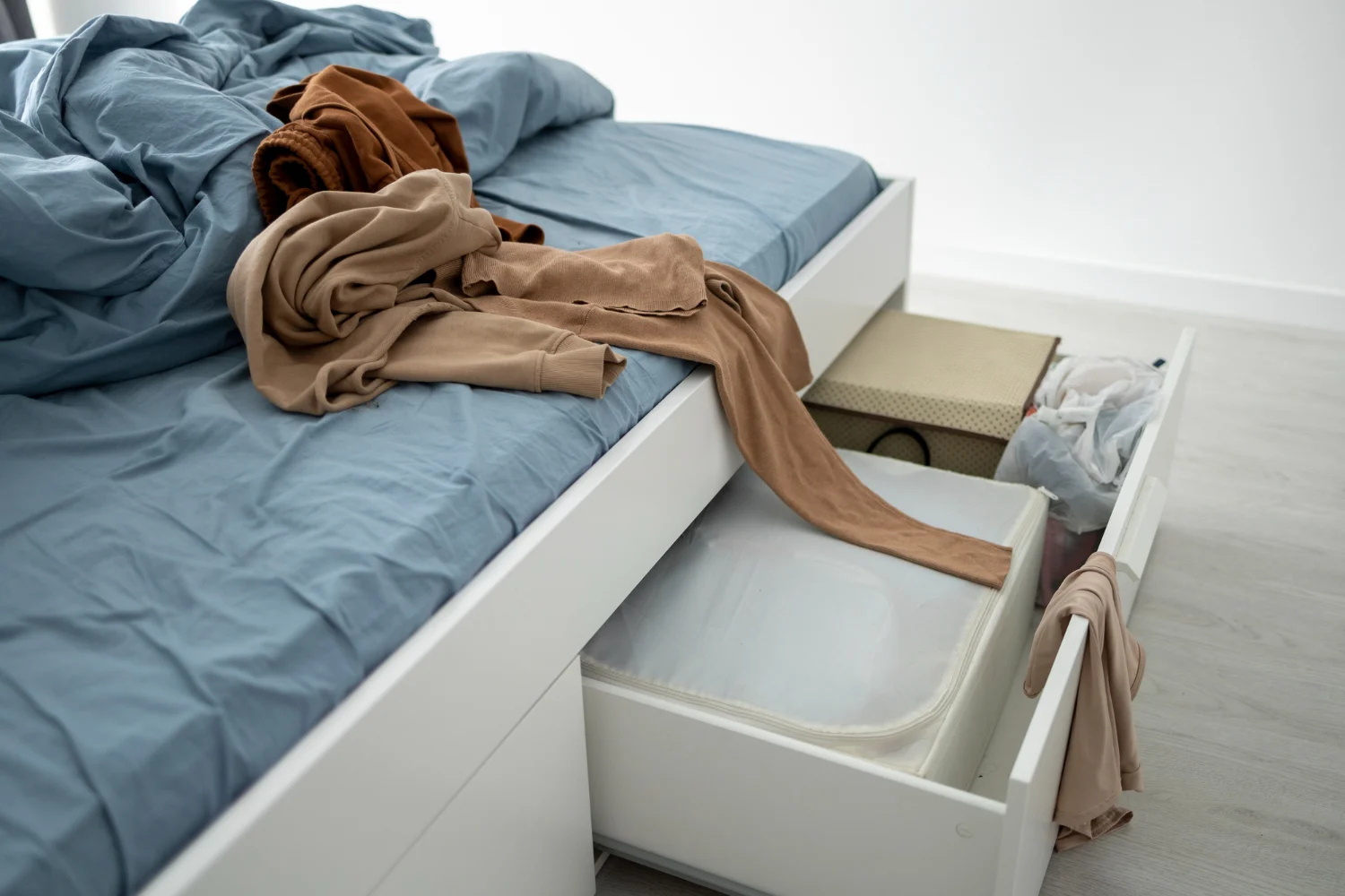 Under-Bed Storage and Multi-Functional Furniture Ideas 